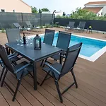 In Pako Tane Near & Pool Pakoštane